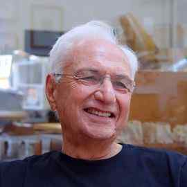 Frank Gehry, Canadian, 1929, Contemporary Artist
