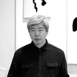 Lee Bae, South Korean, 1956, Contemporary Artist