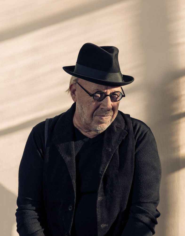 Joseph Kosuth, American, 1945, Contemporary Artist