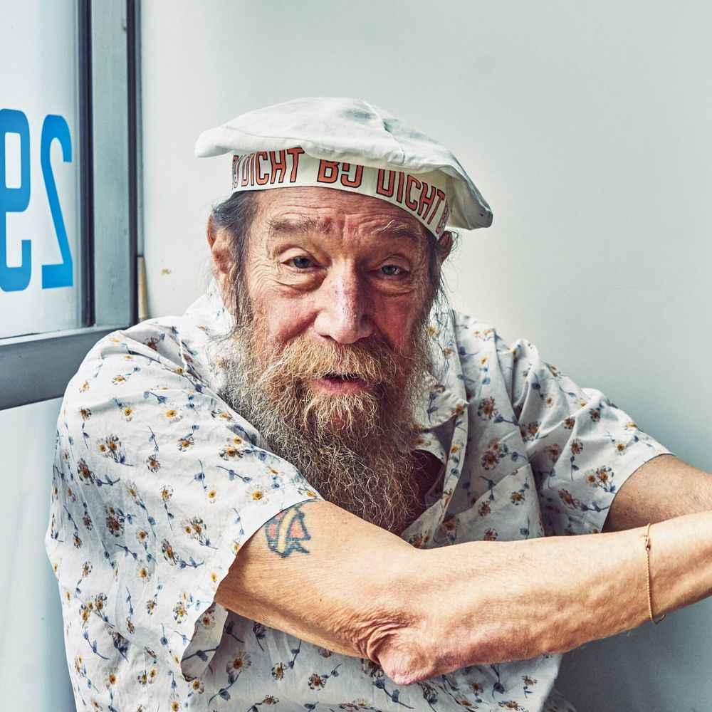 Lawrence Weiner, American, 1942, Contemporary Artist
