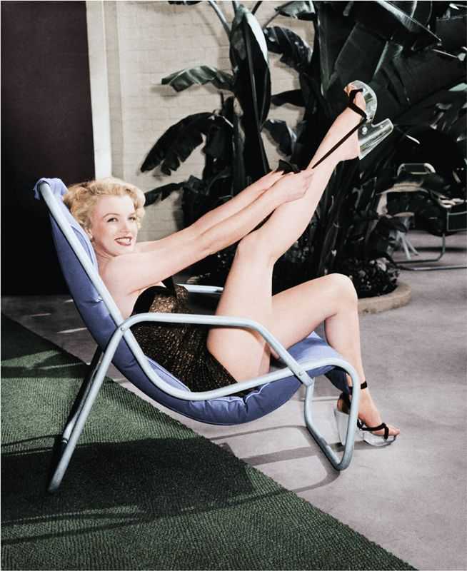 Frank Worth, ‘Marilyn Monroe Hollywoods Glamour Icon’, 1953, Photography, Fine art print, null, 