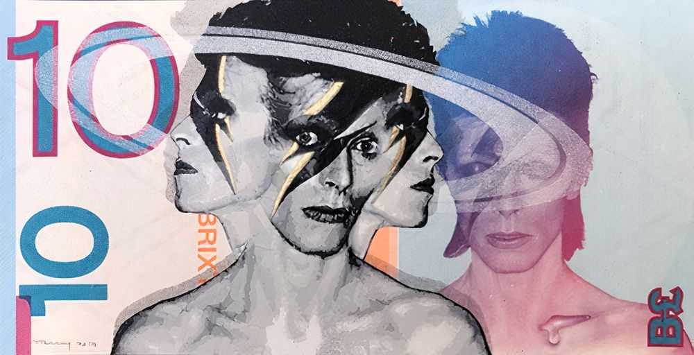 Penny, ‘Bowie (Gold)’, 28-09-2017, Print, 20 layer hand-cut stencil; Spray paint on Brixton Pound banknote, Flat Blak Gallery, Dated, Handfinished