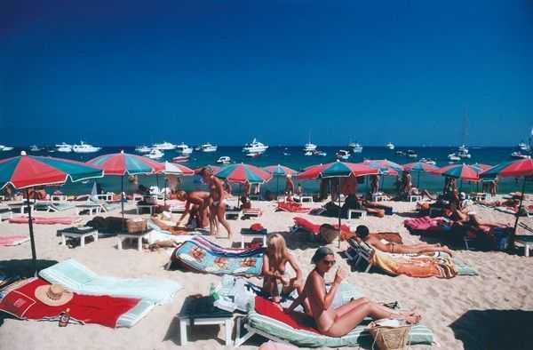 Slim Aarons, ‘Beach at St. Tropez (Large)’, 1970, Photography, C-Type Print, null, Numbered