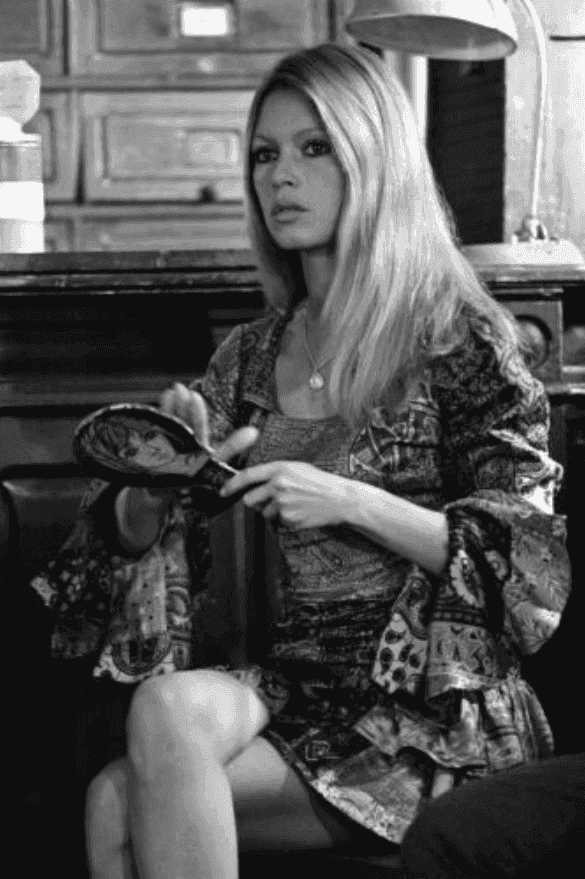 Terry O'Neill, ‘Brigitte Bardot Hair Brush’, 1970, Photography, Posthumous Edition: Gelatin Silver Print, null, 
