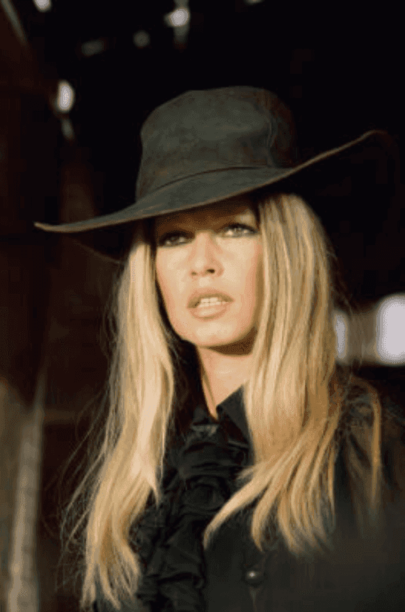Terry O'Neill, ‘Brigitte Bardot Hat, view II (Color)’, 1971, Photography, Posthumous Edition: Gelatin Silver Print, null, 