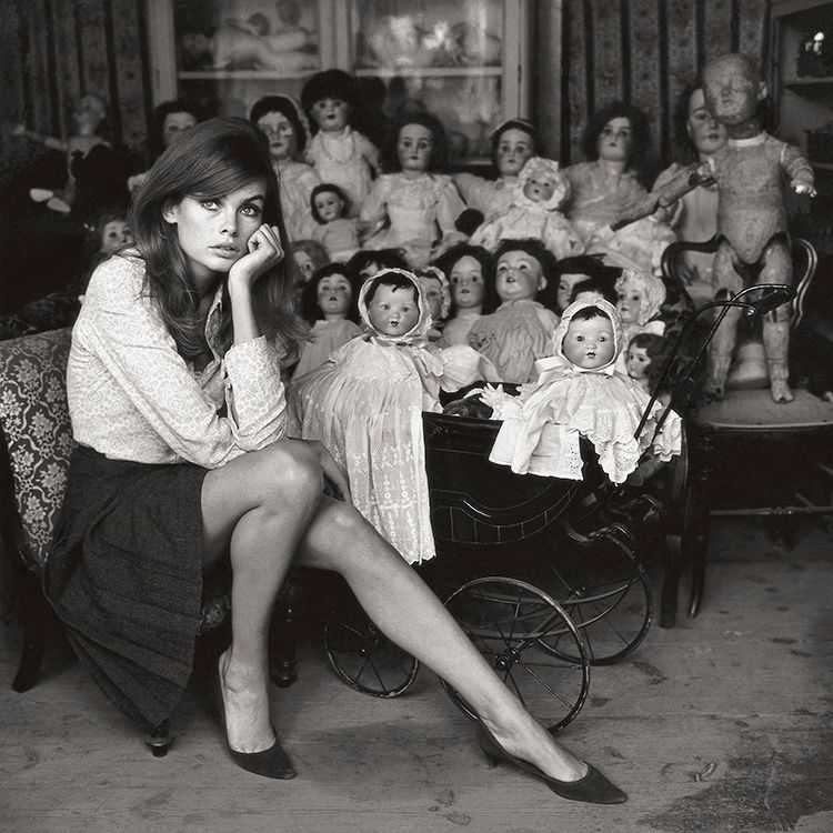 Terry O'Neill, ‘Jean Shrimpton (Dolls) (Medium) - Estate print’, 1964, Photography, Photography - C-print, null, Numbered
