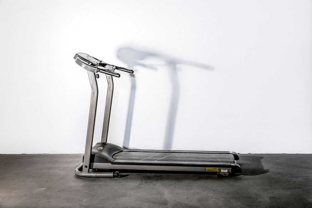 Ai Weiwei, ‘Treadmill Aluminium’, 2022, Print, Print on a glossy 1mm aluminium, Edizioni Damocle, Numbered