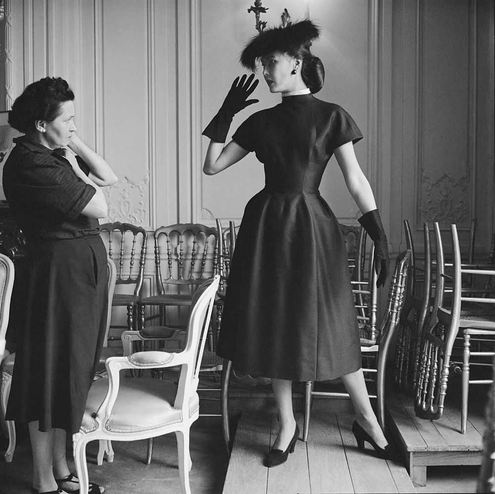 Mark Shaw, ‘Dior, Alla in Croque-mitaine With Seamstress’, 1953, Print, Pigment print on Hahnemϋhle photo rag paper, null, 