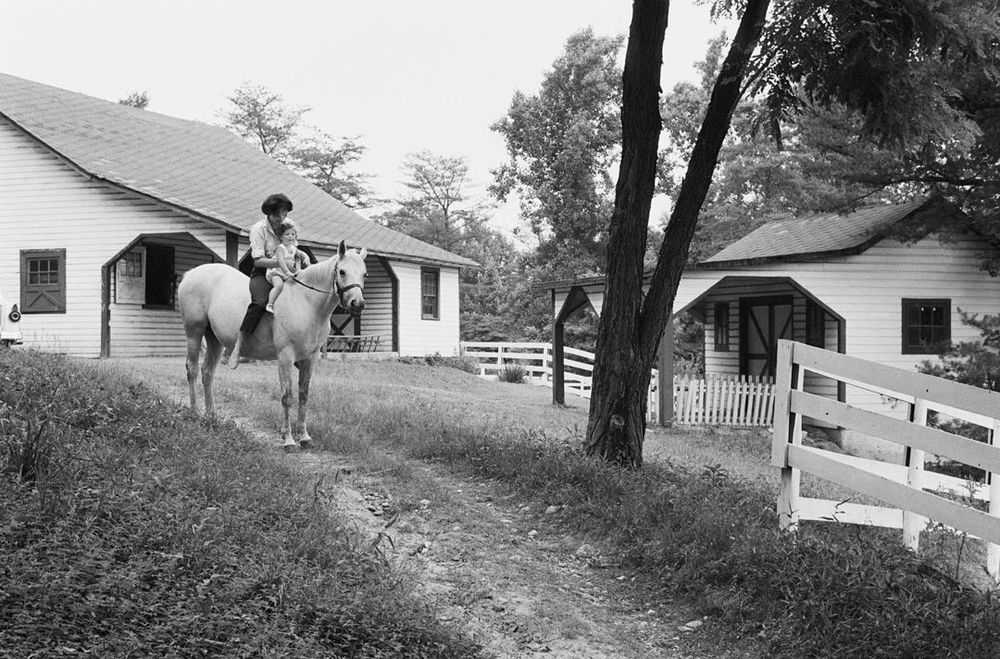 Mark Shaw, ‘Kennedy, Jackie at Merrywood, Wide (Large)’, 1959, Print, Pigment print on Hahnemϋhle photo rag paper, null, 