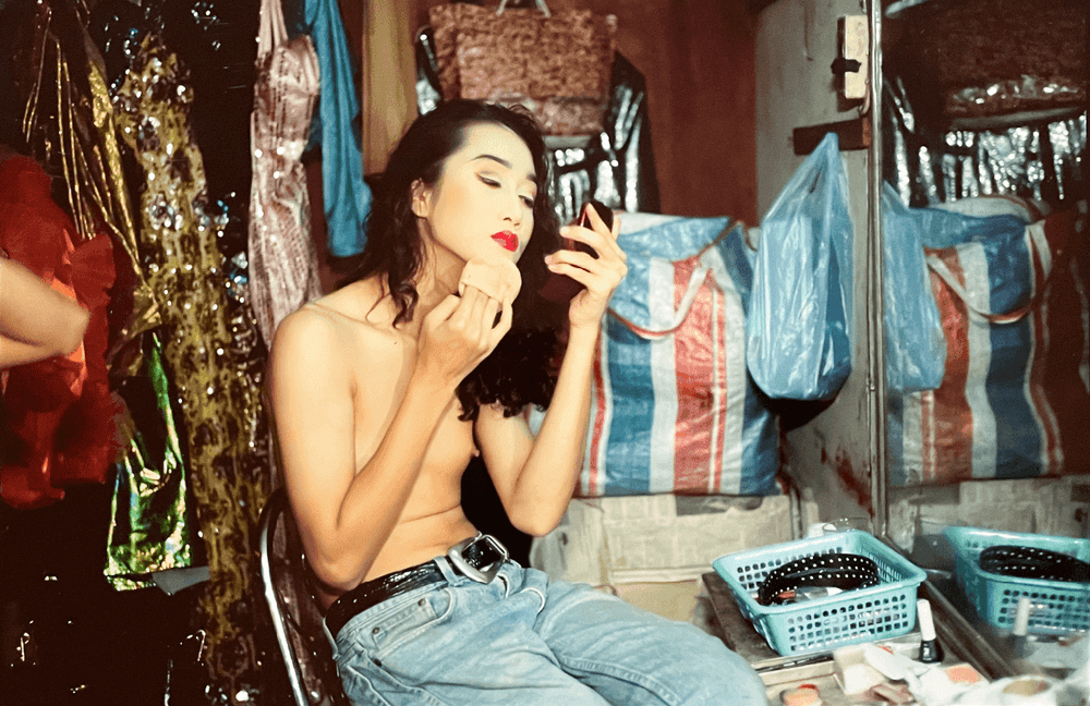 Nan Goldin, ‘Yogo putting on powder, Bangkok’, 1992, Photography, Cibachrome, null, Numbered