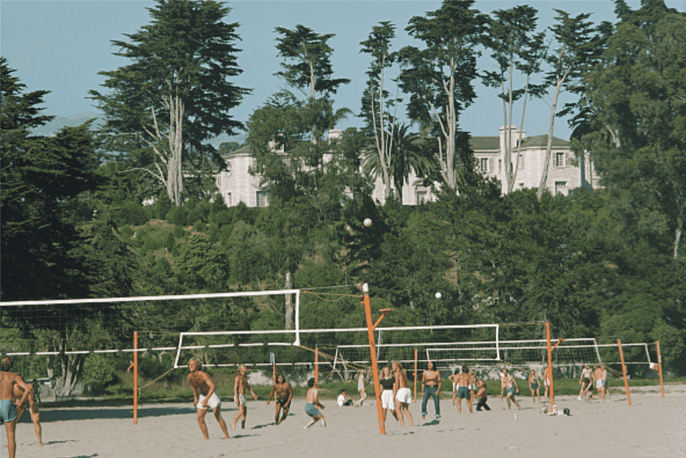 Slim Aarons, ‘Volleyball In Santa Barbara, 1975 (Large)’, 1975, Photography, C-Type Print, null, Numbered