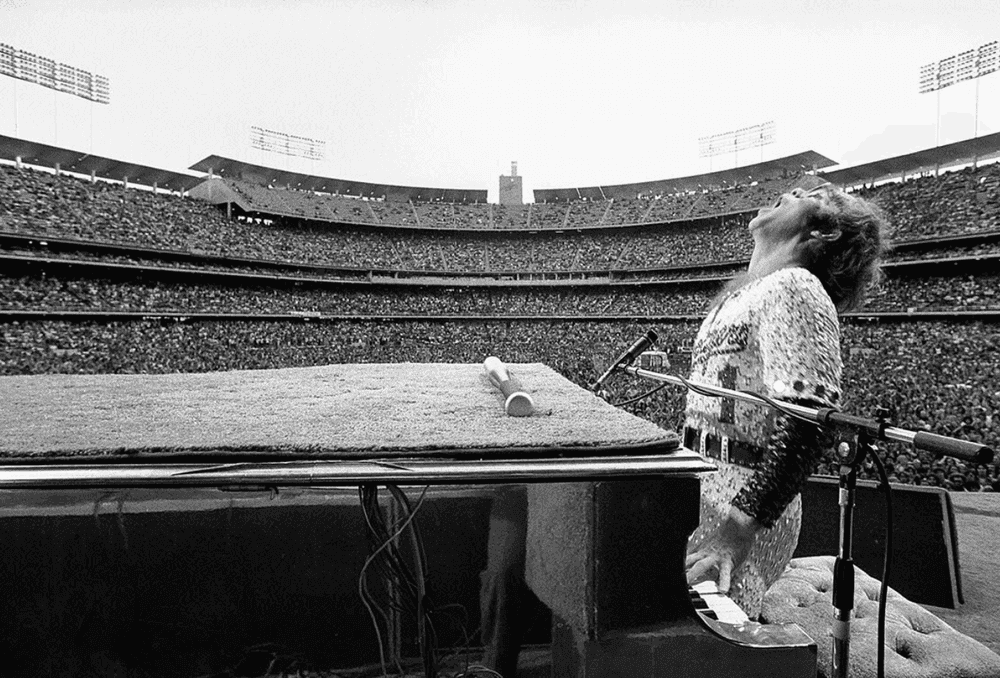 Terry O'Neill, ‘Elton John (EJ009)’, 1975, Photography, Gelatin silver print, null, 