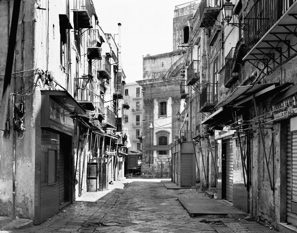 Thomas Struth, ‘Strasse in Palermo’, 1998, Print, Gelatin silver print, null, 
