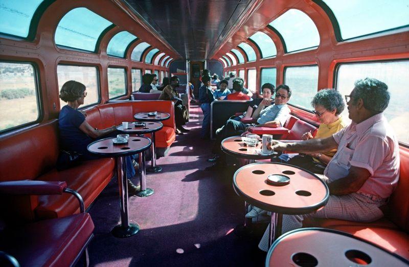 Artwork - Amtrak Dining Car