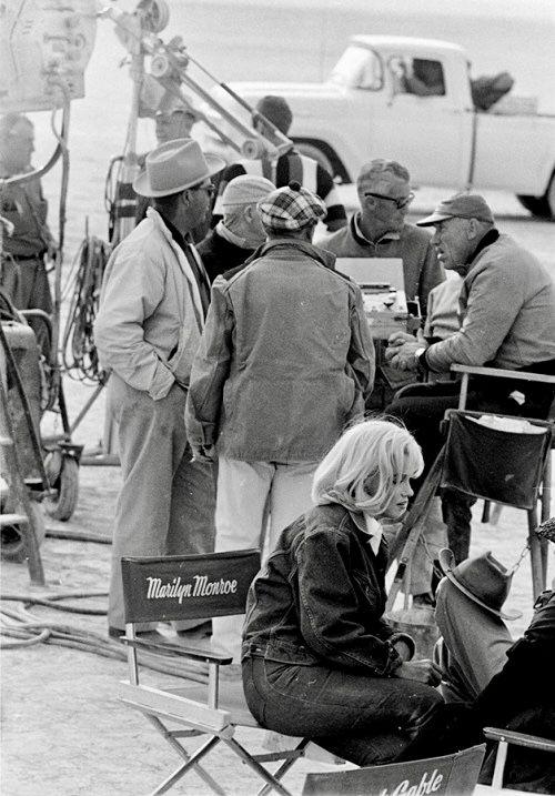 Artwork - Chatting on the set of The Misfits, 1960 (Large)