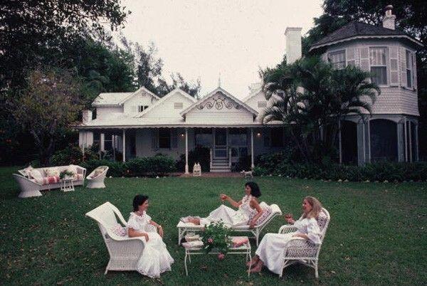 Artwork - Drinks on the Lawn (Small)