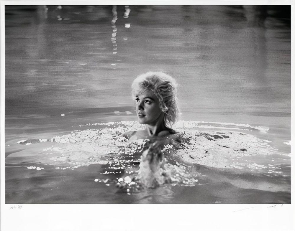 Artwork - Marilyn Monroe (small) - Roll 2 Frame 2