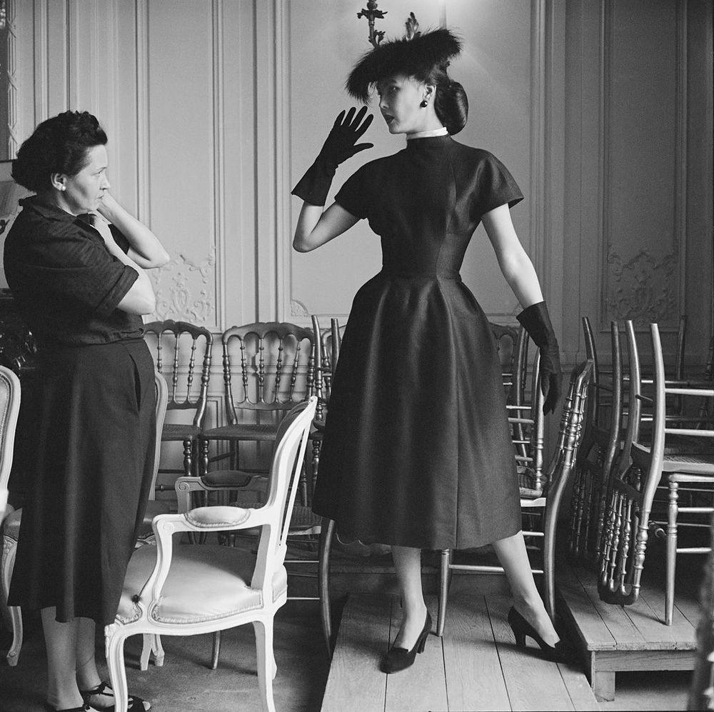 Artwork - Dior, Alla in Croque-mitaine With Seamstress