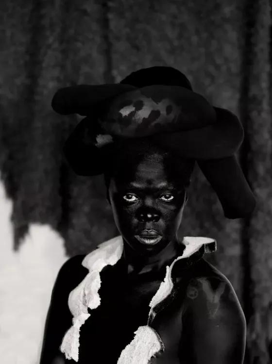 Simele Okunye