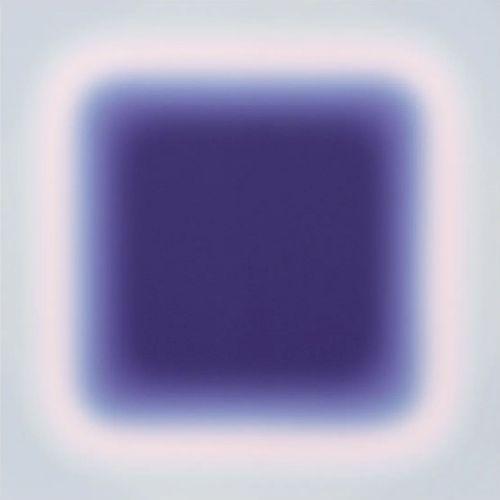 Musk romance in deepest blue