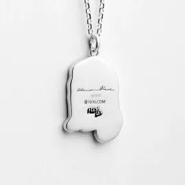 https://cdn.fairart.io/thumbnail_Adriana_Oliver_Portrait_Woman_Necklace_2_ea7c1d1daf.webp - 1