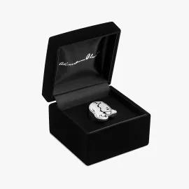https://cdn.fairart.io/thumbnail_Adriana_Oliver_Portrait_Woman_Ring_3_92d5c8698f.webp - 2