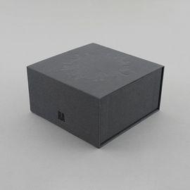 https://cdn.fairart.io/thumbnail_Ai_Weiwei_Chrysanthemum_Mauve_2_b6983d07e7.jpeg - 1