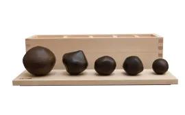 https://cdn.fairart.io/thumbnail_Antony_Gormley_Handstones_2_ea3ef87e53.webp - 1