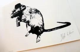 https://cdn.fairart.io/thumbnail_Blek_le_Rat_The_Street_Artist_s_Paraphernalia_2_34d9c21a34.webp - 1