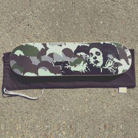 https://cdn.fairart.io/thumbnail_Clown_Skateboards_21_Gun_Salute_Notorious_2_4c88f393e3.jpeg - 1