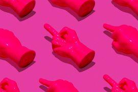 https://cdn.fairart.io/thumbnail_Haroshi_HUF_x_Haroshi_Middle_Finger_Pink_2_f937e12cf6.jpg - 1