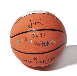 https://cdn.fairart.io/thumbnail_Javier_Calleja_Basketball_Mikati_Orange_2_b843641f44.png - 1