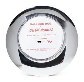 https://cdn.fairart.io/thumbnail_Jeff_Koons_Balloon_Dog_Red_2_34c80cd9c0.jpeg - 1