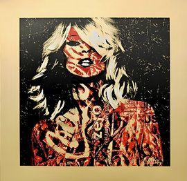 Artwork - Coke Moss Zero Kate (Gold)