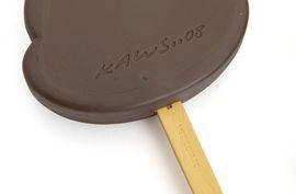 https://cdn.fairart.io/thumbnail_Kaws_Warm_Regards_Bar_Chocolate_3_98a2a55f9f.jpeg - 2
