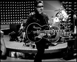 Artwork - Bono