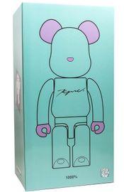 https://cdn.fairart.io/thumbnail_Kyne_Bearbrick_1000_2_830372d59a.jpg - 1