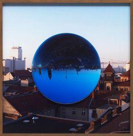 https://cdn.fairart.io/thumbnail_Olafur_Eliasson_Your_reversed_Berlin_sphere_1_de99a10341.jpg - 0