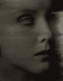 Artwork - Julia Stouvenel