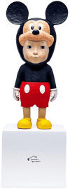 https://cdn.fairart.io/thumbnail_Satoru_Koizumi_With_Mickey_Sculpture_1_a36264c89b.png - 0