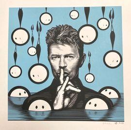 https://cdn.fairart.io/thumbnail_The_London_Police_Sir_David_Bowie_at_Sea_1_df4f369b91.jpeg - 0