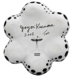 https://cdn.fairart.io/thumbnail_Yayoi_Kusama_Pumpkin_3_Limoges_White_Black_3_c8e75c64a0.jpg - 2
