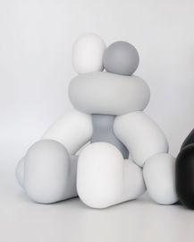 https://cdn.fairart.io/thumbnail_Yoon_Hyup_YNHP_Juggler_White_3_f0b2c13e4f.jpg - 2