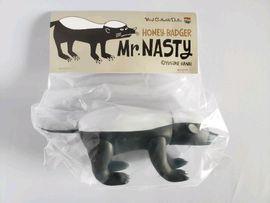 https://cdn.fairart.io/thumbnail_Yusuke_Hanai_Mr_Nasty_Honey_Badger_2_7d39957b3c.jpeg - 1