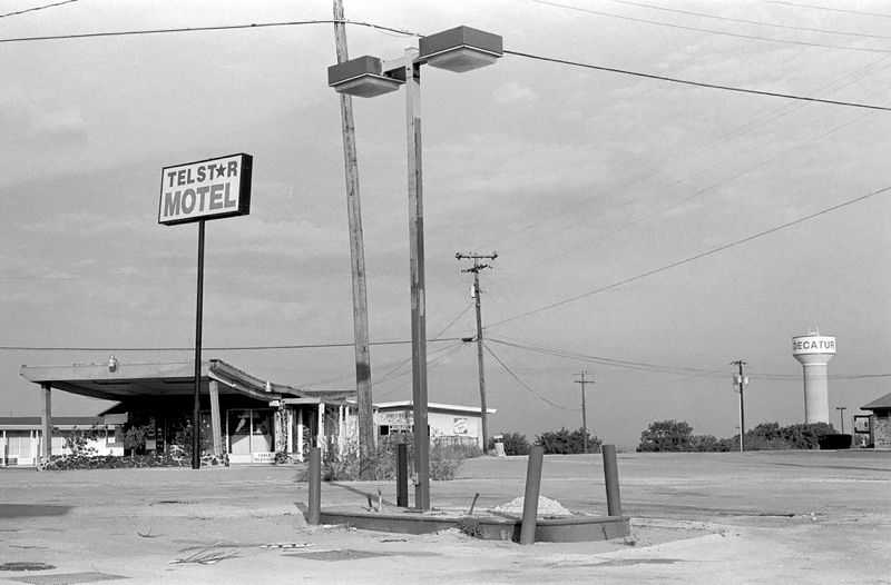 Homer Sykes, ‘Texas Motel’, 1990, Photography, Archival Pigment print, null,