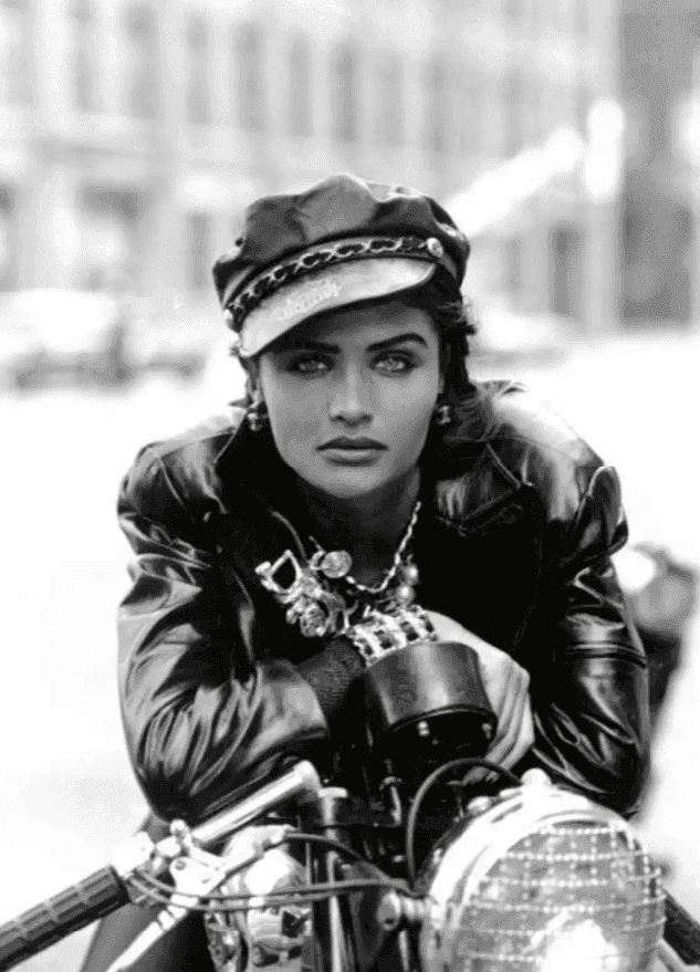 Peter Lindbergh, ‘Helena Christiansen, Brooklyn, US Vogue ’, 1991, Print, Gelatin silver print, null, Numbered, Dated