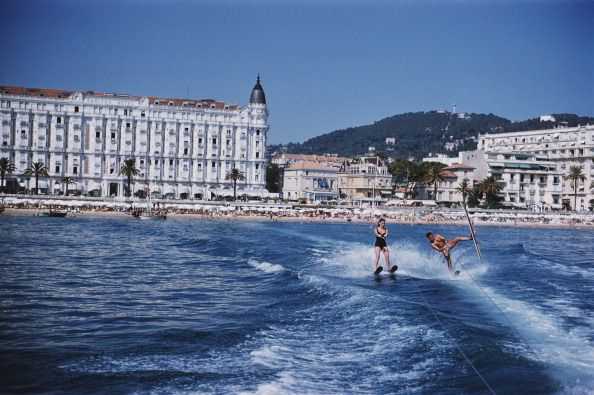 Slim Aarons, ‘Cannes Watersports, 1958 (Small)’, 1958, Photography, C-Type Print, null, Numbered