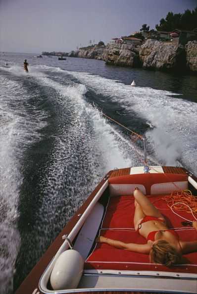 Slim Aarons, ‘Leisure In Antibes, 1969 (Small)’, 1969, Photography, C-Type Print, null, Numbered
