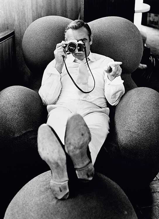 Terry O'Neill, ‘Sean Connery Filming Diamonds are Forever (Small) - Estate print’, 1971, Photography, Photography - Gelatin Silver Print, null, Numbered