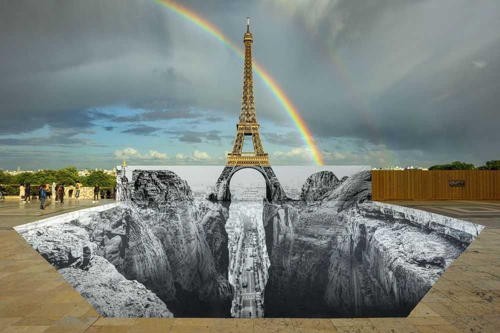 JR, ‘Trompe l'oeil, Les Falaises du Trocadéro, Paris, France, 2021 (21 Mai 2021, 20h03)’, 08-10-2021, Print, Giclée Print Laminated with G-gloss, Mounted on 3mm Dibond, Heni, Numbered